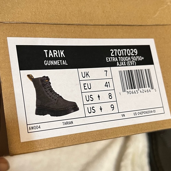 NWT Dr. Martens Tarik Utility Boots (unisex) Gunmetal AJAX+EX TOUGH 50/50+HYDRO - Picture 4 of 16